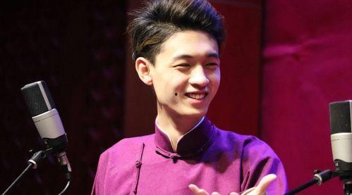 秦霄贤吃瓜群众碰拳得意,揭秘娱乐圈幕后风云