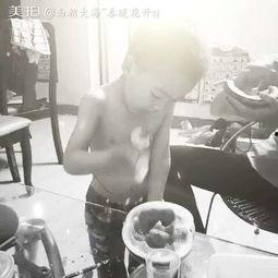 小孩群众吃瓜视频